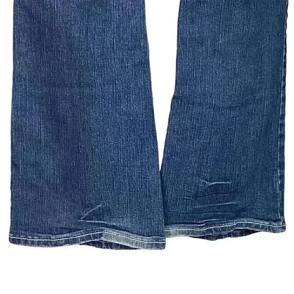 Ariya Women 9/10 Bootcut Jeans Blue Stretch Low Rise Western Button Flap Pockets - Picture 9 of 10